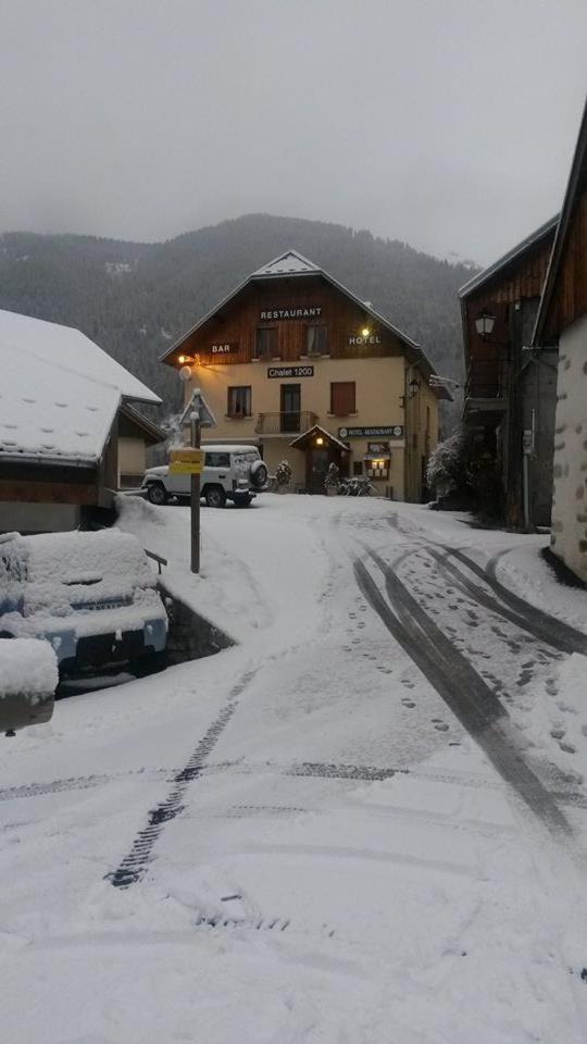 Chalet 1200 Saint-François-Longchamp Exteriör bild